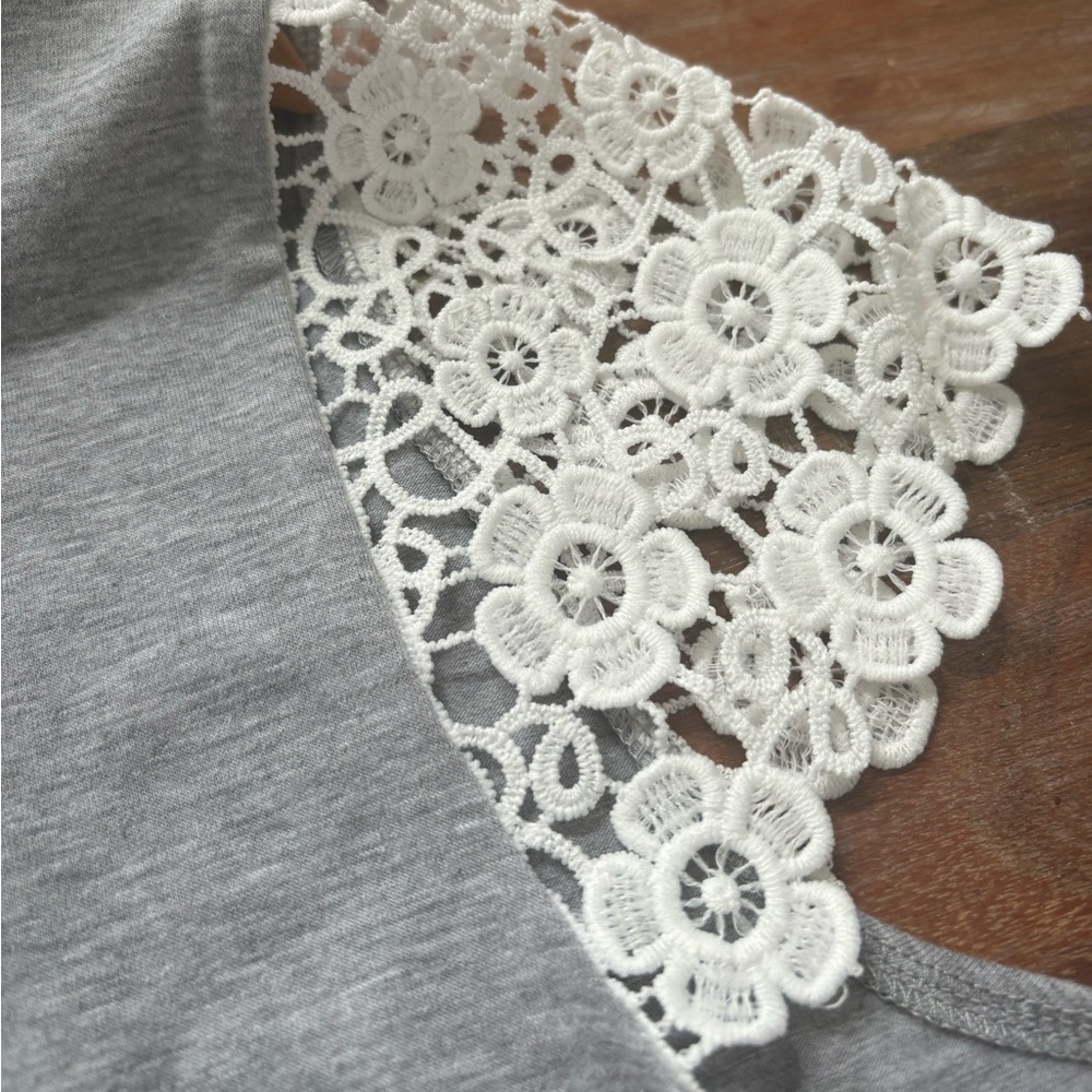 Anna-Kaci California NWT Gray Shirt with White Lace Sleeves| XL - Picture 6 of 8